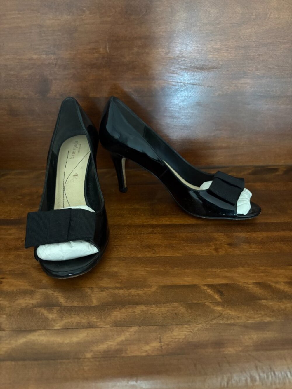 Kate Spade Gena Too Black Patent Grosgrain Bow Peep Toe Heels Preppy Classic 7.5